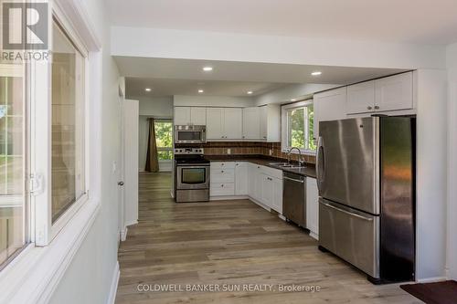 686078 Highway 2, Rr 5 Road S, Woodstock, ON - Indoor Photo Showing Kitchen