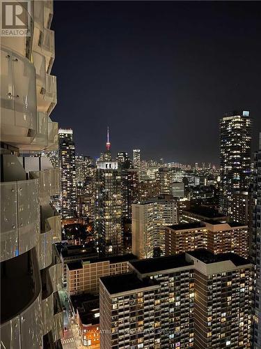 3410 - 1 Bloor Street E, Toronto, ON 