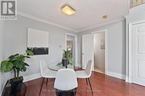 16 Royal Amber Crescent, East Gwillimbury, ON - Indoor Photo Showing Dining Room