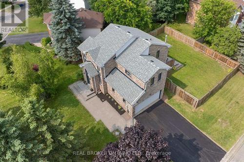 16 Royal Amber Crescent, East Gwillimbury, ON - Outdoor With Deck Patio Veranda