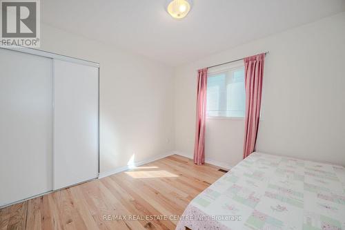 3768 Partition Road, Mississauga, ON - Indoor Photo Showing Bedroom