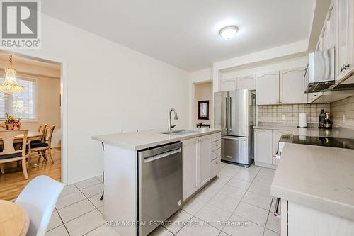 3768 Partition Road, Mississauga (Lisgar), ON - Indoor Photo Showing Kitchen With Stainless Steel Kitchen