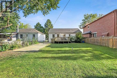 40 Grandview Avenue, Markham, ON - Outdoor With Deck Patio Veranda