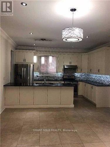 74 Murison Drive, Markham (Cathedraltown), ON - Indoor Photo Showing Kitchen