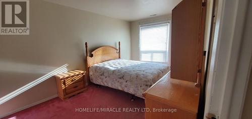 19 Haley Court, Brampton, ON - Indoor Photo Showing Bedroom