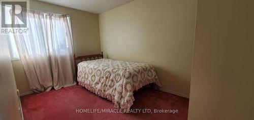 19 Haley Court, Brampton, ON - Indoor Photo Showing Bedroom