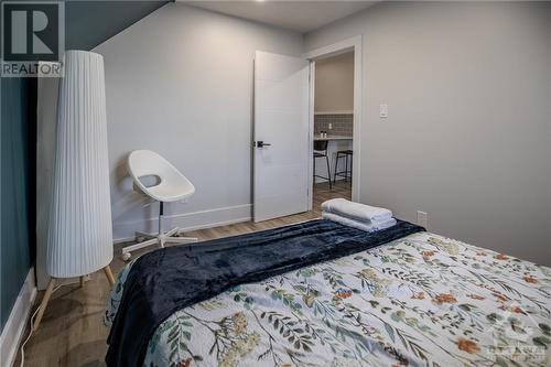 220 Mcarthur Avenue Unit#2, Ottawa, ON - Indoor Photo Showing Bedroom