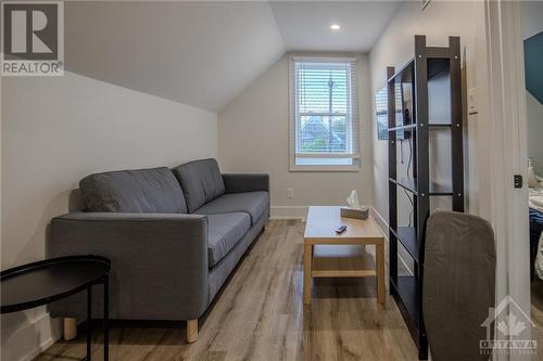 220 Mcarthur Avenue Unit#2, Ottawa, ON - Indoor