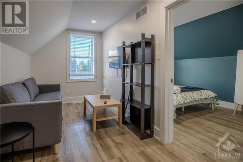 220 Mcarthur Avenue Unit#2, Ottawa, ON - Indoor