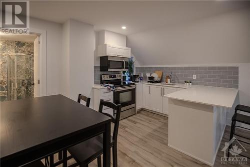 220 Mcarthur Avenue Unit#2, Ottawa, ON - Indoor