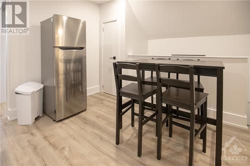 220 Mcarthur Avenue Unit#2, Ottawa, ON - Indoor Photo Showing Dining Room