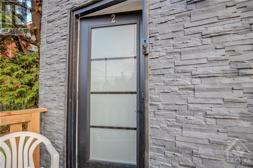 220 Mcarthur Avenue Unit#2, Ottawa, ON - Outdoor