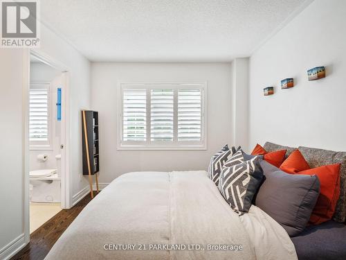 7 Granlea Road, Toronto (Willowdale East), ON - Indoor Photo Showing Bedroom