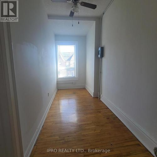 64 Robinson Street, Toronto (Trinity-Bellwoods), ON - Indoor Photo Showing Other Room