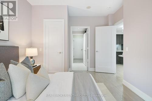 501 - 110 Marine Parade Drive, Toronto (Mimico), ON - Indoor Photo Showing Bedroom