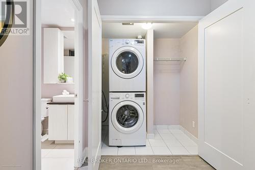 501 - 110 Marine Parade Drive, Toronto (Mimico), ON - Indoor Photo Showing Laundry Room