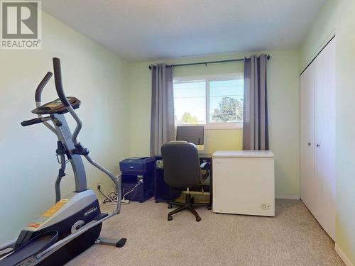 13608 Rumball Avenue, Summerland, BC - Indoor Photo Showing Gym Room