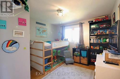 142 Royal Salisbury Way, Brampton (Madoc), ON - Indoor Photo Showing Other Room