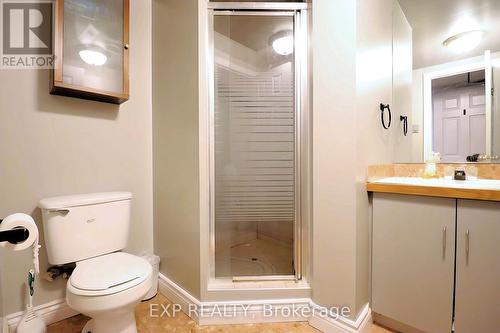 142 Royal Salisbury Way, Brampton (Madoc), ON - Indoor Photo Showing Bathroom