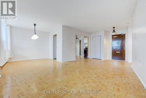 404 - 3460 Keele Street, Toronto (York University Heights), ON - Indoor Photo Showing Other Room