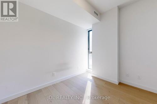 403 - 81 Wellesley Street E, Toronto, ON - Indoor Photo Showing Other Room