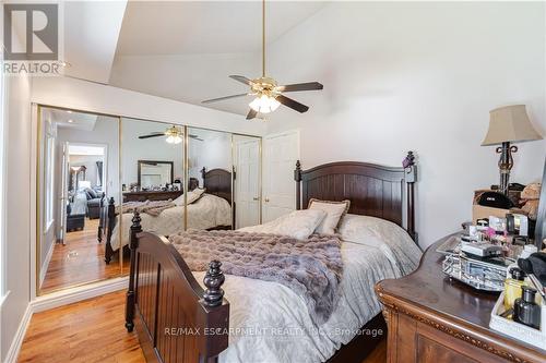 8045 Appleby Line, Milton (Nassagaweya), ON - Indoor Photo Showing Bedroom