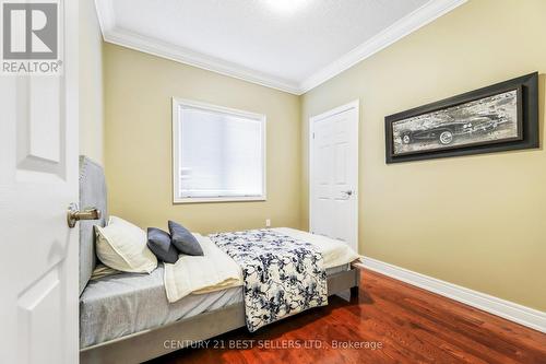 2385 Eighth Line N, Oakville (Iroquois Ridge North), ON - Indoor Photo Showing Bedroom