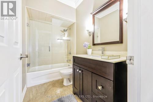 2385 Eighth Line N, Oakville (Iroquois Ridge North), ON - Indoor Photo Showing Bathroom