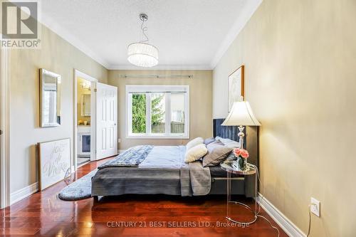 2385 Eighth Line N, Oakville, ON - Indoor Photo Showing Bedroom