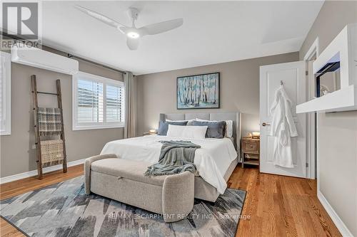 92 Cutts Crescent, Hamilton (Binbrook), ON - Indoor Photo Showing Bedroom