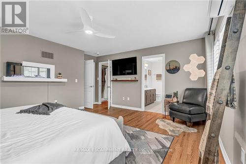 92 Cutts Crescent, Hamilton (Binbrook), ON - Indoor Photo Showing Bedroom