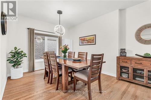 92 Cutts Crescent, Hamilton (Binbrook), ON - Indoor Photo Showing Dining Room