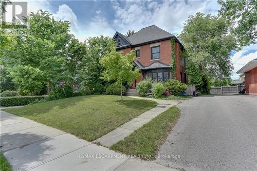 38 Grosvenor Street, London, ON - Outdoor