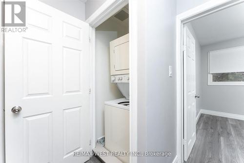 Upper - 368 Fountain Street, Cambridge, ON - Indoor Photo Showing Laundry Room