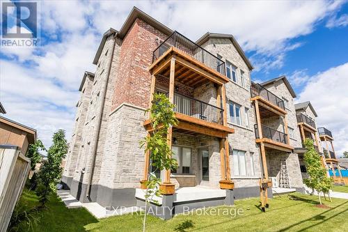 205 - 163 Port Robinson Road, Pelham, ON - Outdoor With Balcony With Facade