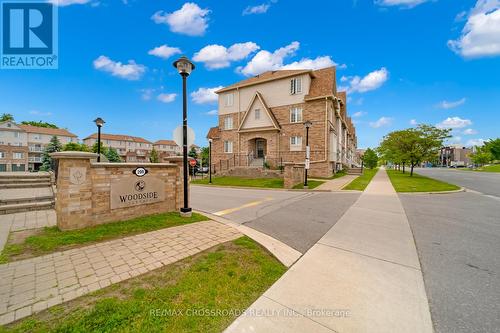 96 - 200 Mclevin Avenue, Toronto (Malvern), ON - Outdoor