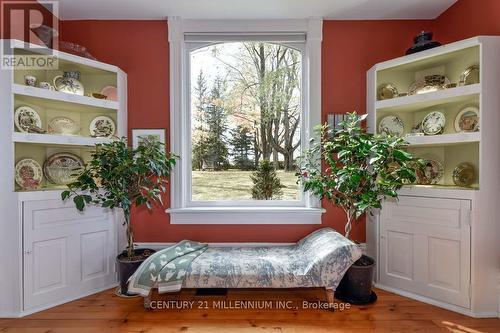 18101 Shaws Creek Road, Caledon, ON - Indoor Photo Showing Bedroom