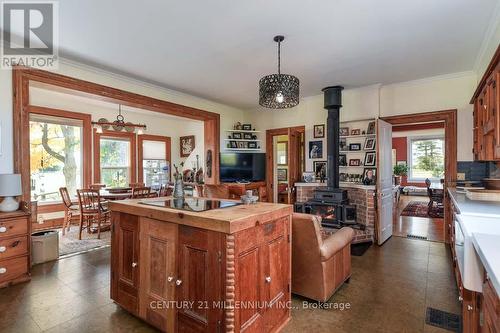 18101 Shaws Creek Road, Caledon, ON - Indoor