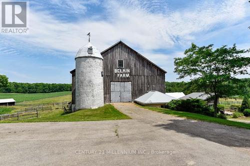 18101 Shaws Creek Road, Caledon, ON - Outdoor