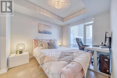 704 - 21 Widmer Street, Toronto (Waterfront Communities), ON - Indoor Photo Showing Bedroom