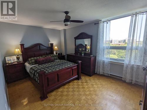 702 - 15 La Rose Avenue, Toronto, ON - Indoor Photo Showing Bedroom