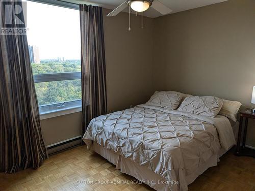 702 - 15 La Rose Avenue, Toronto, ON - Indoor Photo Showing Bedroom