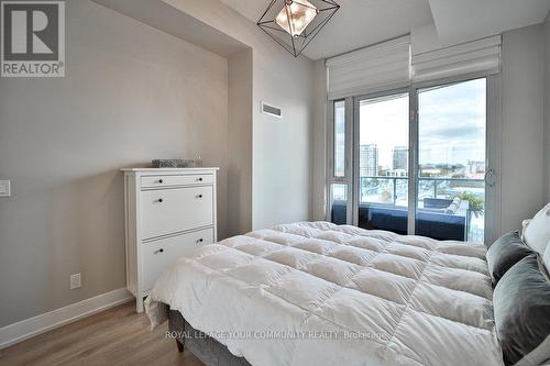 707 - 9471 Yonge Street, Richmond Hill, ON - Indoor Photo Showing Bedroom