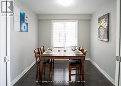 5 Troyer Street, Brampton (Northwest Brampton), ON - Indoor Photo Showing Dining Room