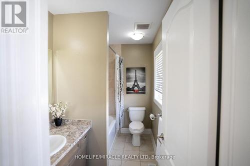 5 Troyer Street, Brampton (Northwest Brampton), ON - Indoor Photo Showing Bathroom