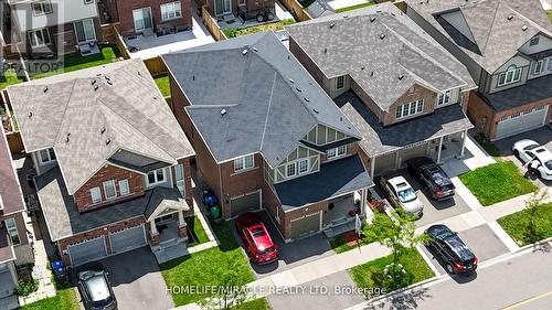 5 Troyer Street, Brampton (Northwest Brampton), ON - Outdoor With Facade