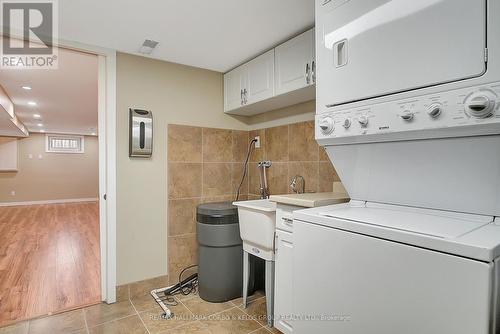 806 Rose Street, Cambridge, ON - Indoor Photo Showing Laundry Room