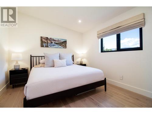 Guest Room - Connected to Main Bath - 2043 Airport Way, Revelstoke, BC - Indoor Photo Showing Bedroom