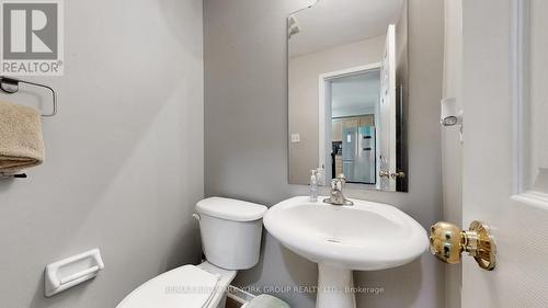 214 Blackburn Drive, Brantford, ON - Indoor Photo Showing Bathroom