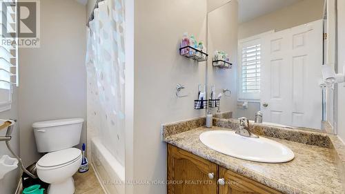 214 Blackburn Drive, Brantford, ON - Indoor Photo Showing Bathroom